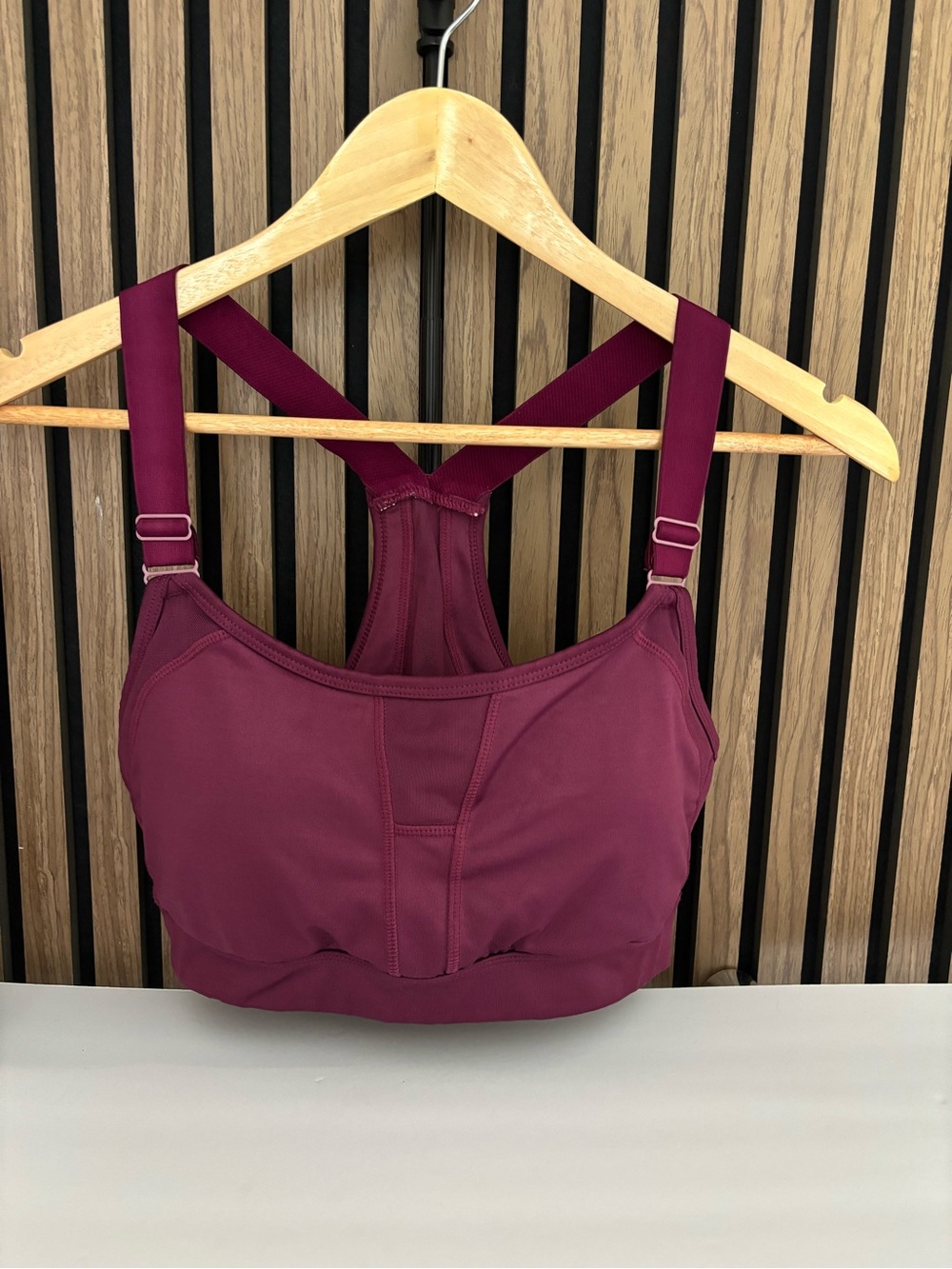 Jockey Contour Hold Sports Bra XL Burgundy Maroon Mesh Racerback Mid Impact
